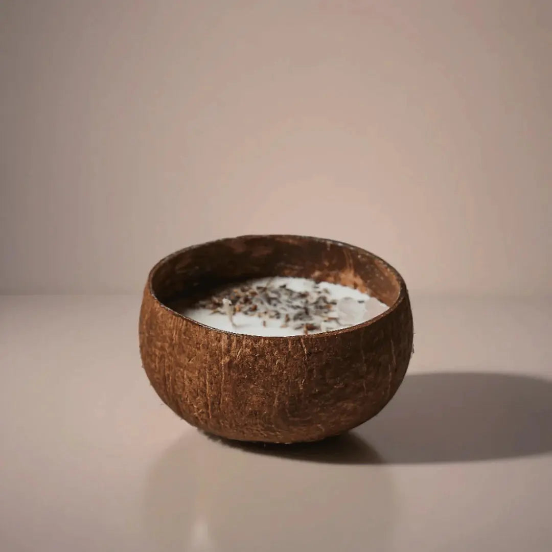 Handcrafted Vanilla Coconut Shell Candle – Eco-Friendly, Natural, and Luxurious - CocoEco